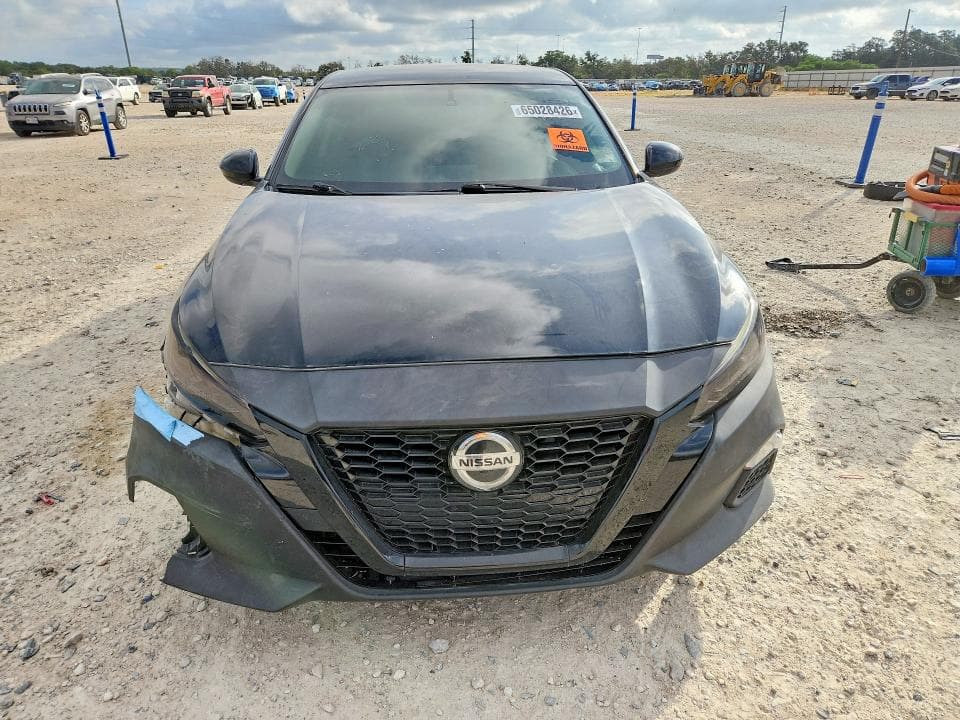2019 NISSAN ALTIMA SR 5