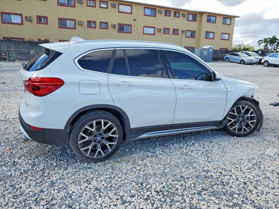2021 BMW X1 SDRIVE28I 3