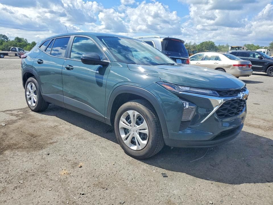 2026 CHEVROLET TRAX LS 4