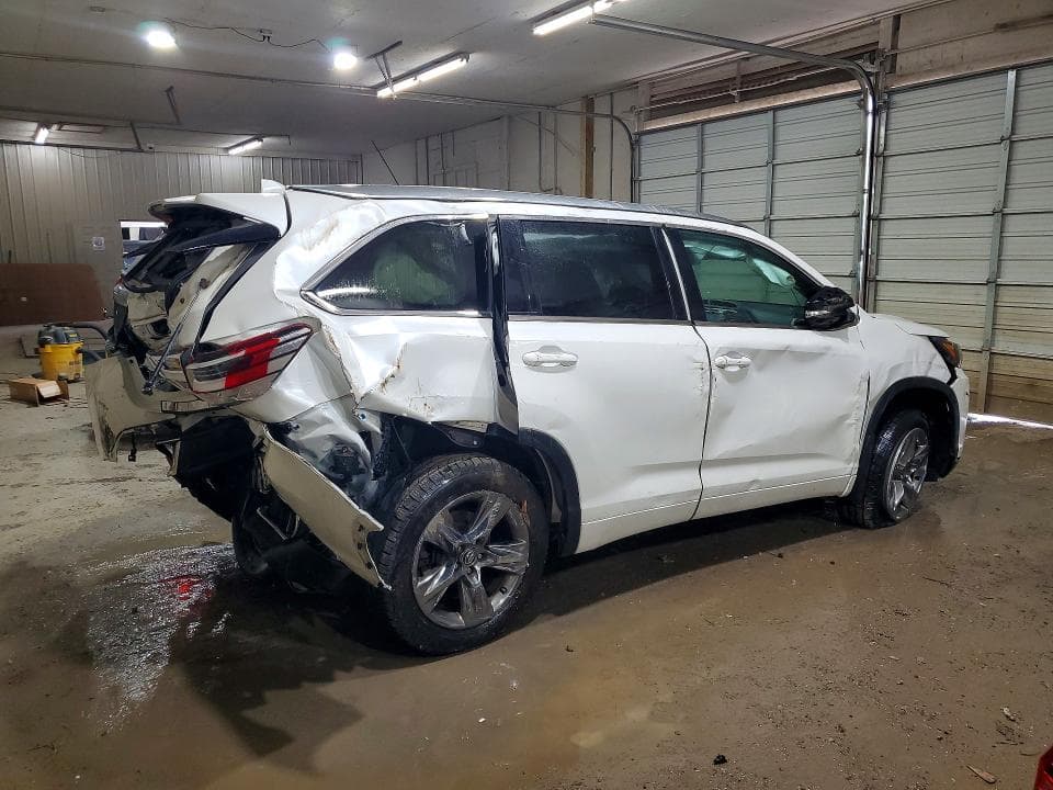 2019 TOYOTA HIGHLANDER LIMITED PLATINUM 3