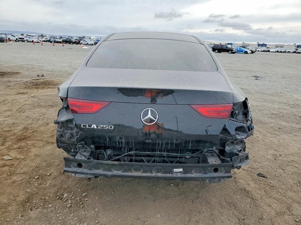 2021 MERCEDES-BENZ CLA 250 6