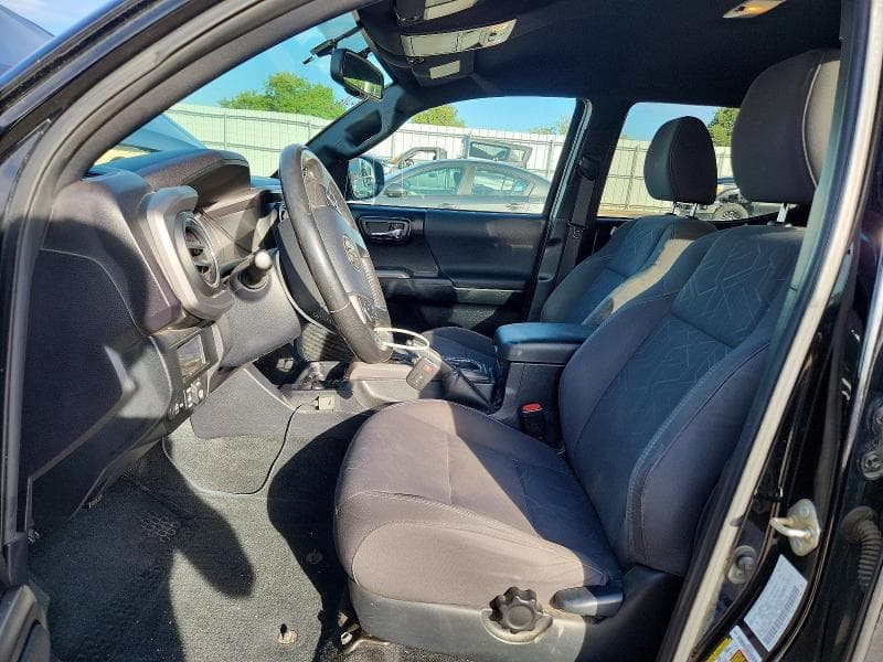 2017 TOYOTA TACOMA TRD SPORT 7