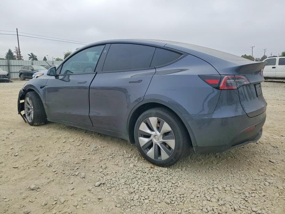 2023 TESLA MODEL Y 2