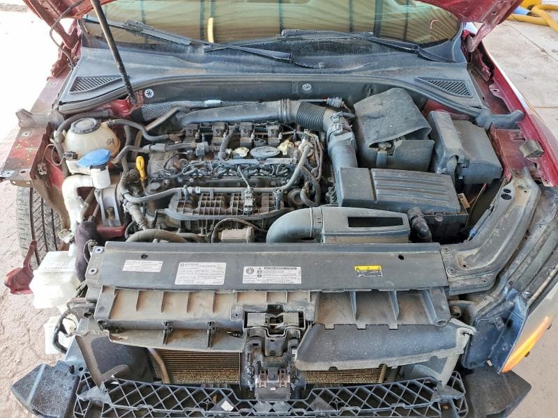 2018 VOLKSWAGEN PASSAT S 11