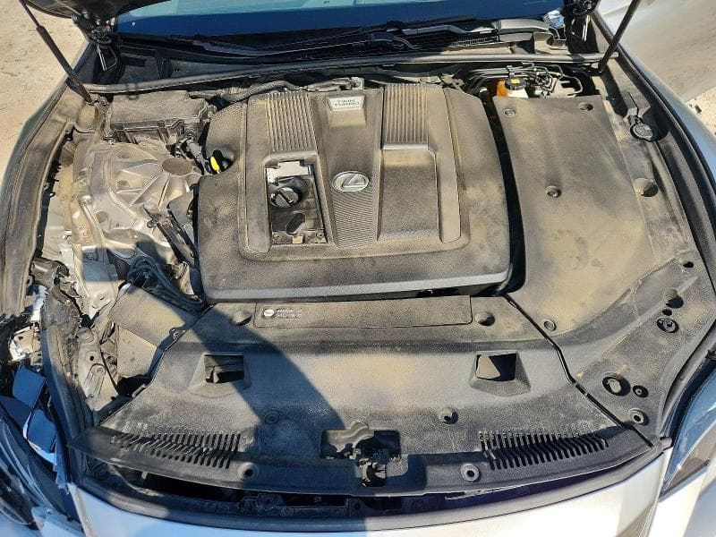 2018 LEXUS LS 500 11