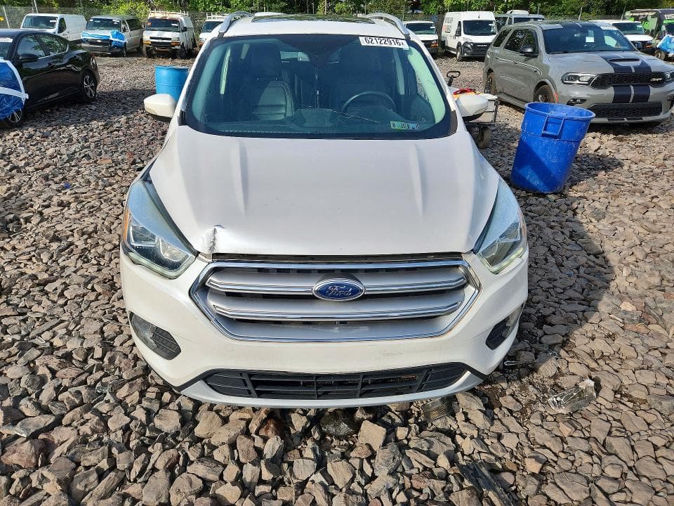2017 FORD ESCAPE TITANIUM 5