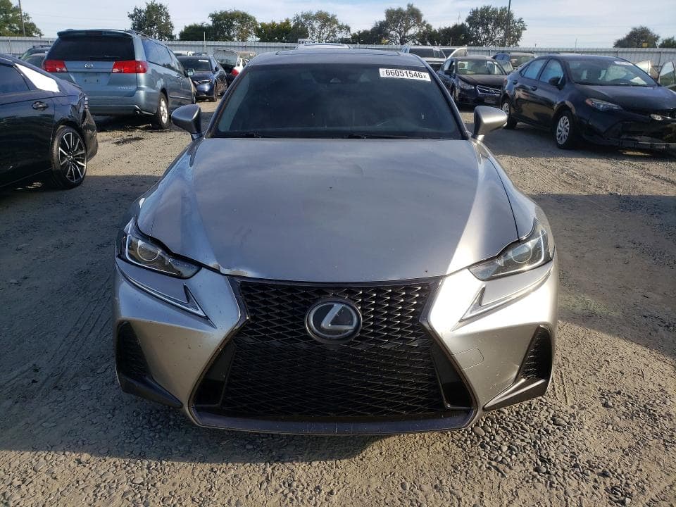 2017 LEXUS IS 200T 5