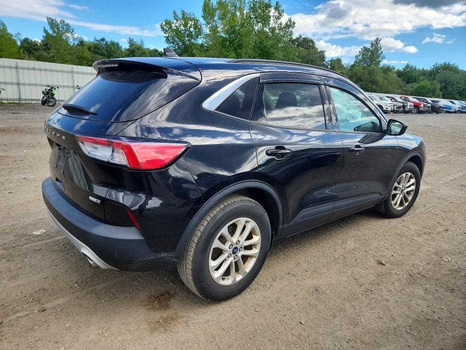 2020 FORD ESCAPE SE 3
