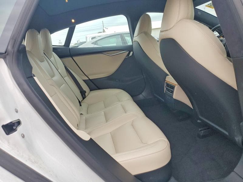 2020 TESLA MODEL S 10