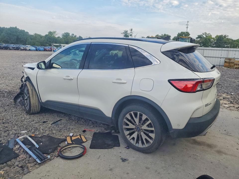 2020 FORD ESCAPE TITANIUM 2