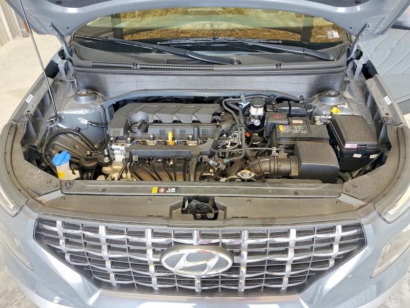 2026 HYUNDAI VENUE SEL 12