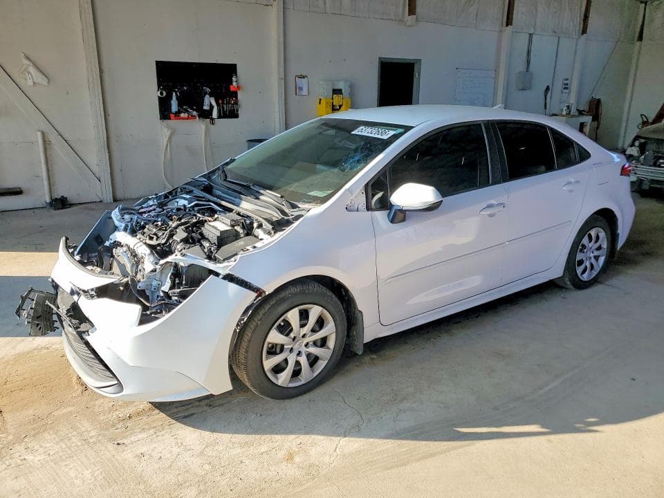 2024 TOYOTA COROLLA LE - 1