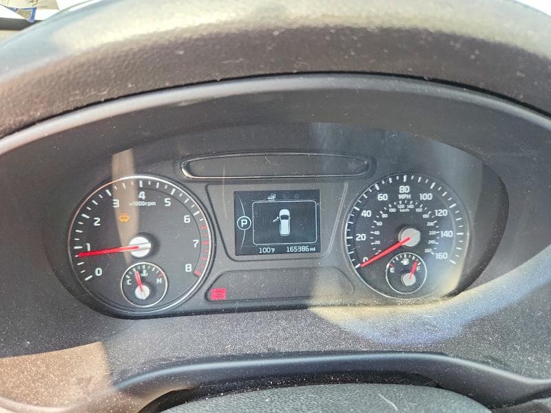 2017 KIA SORENTO LX V6 9
