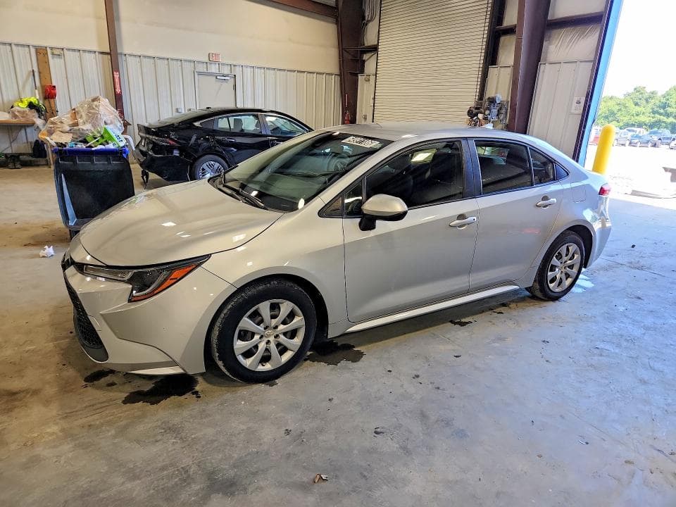 2021 TOYOTA COROLLA LE - 1