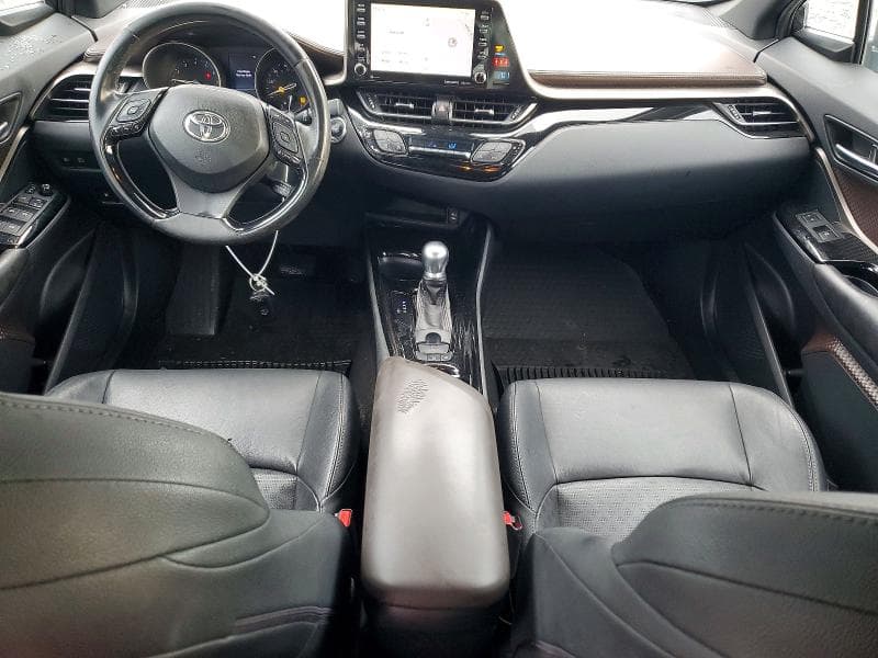2019 TOYOTA C-HR LIMITED 8