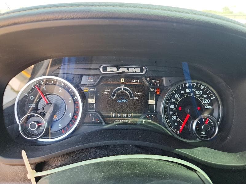 2022 RAM 2500 9