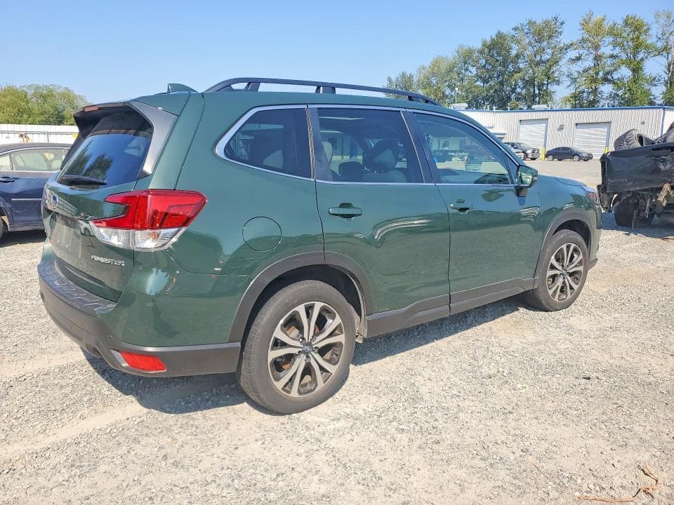 2022 SUBARU FORESTER LIMITED 3