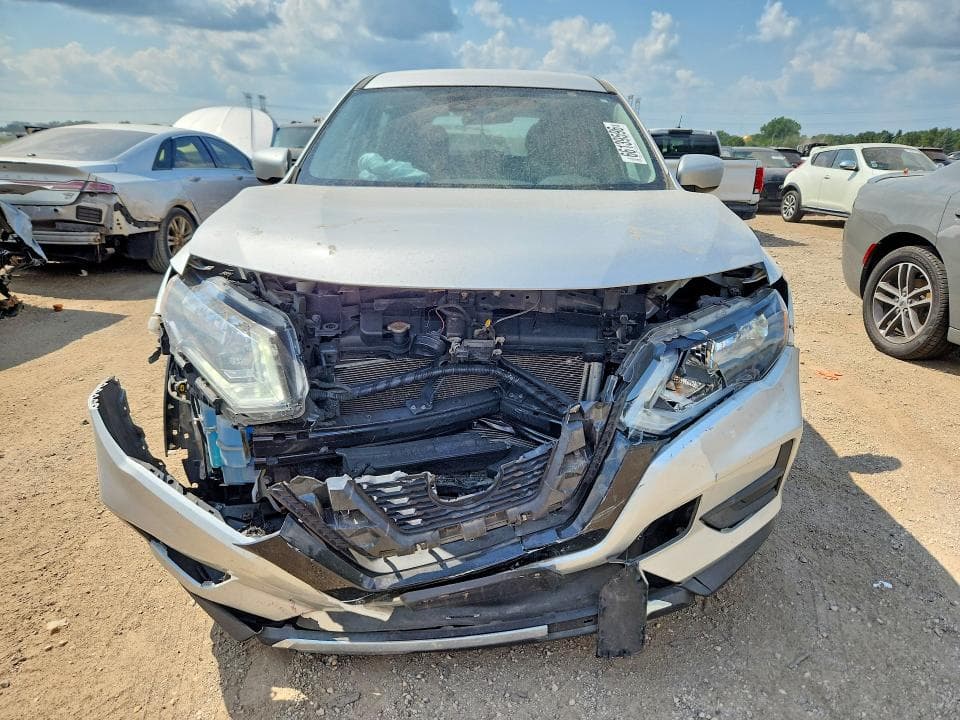 2019 NISSAN ROGUE S 5