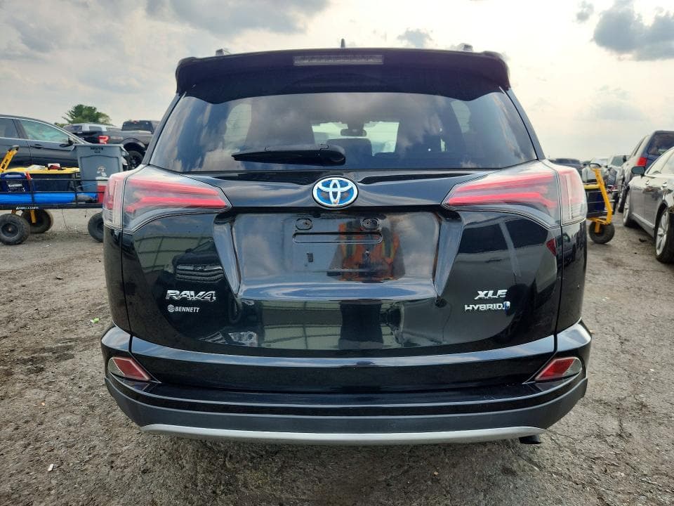 2017 TOYOTA RAV4 HYBRID XLE 6
