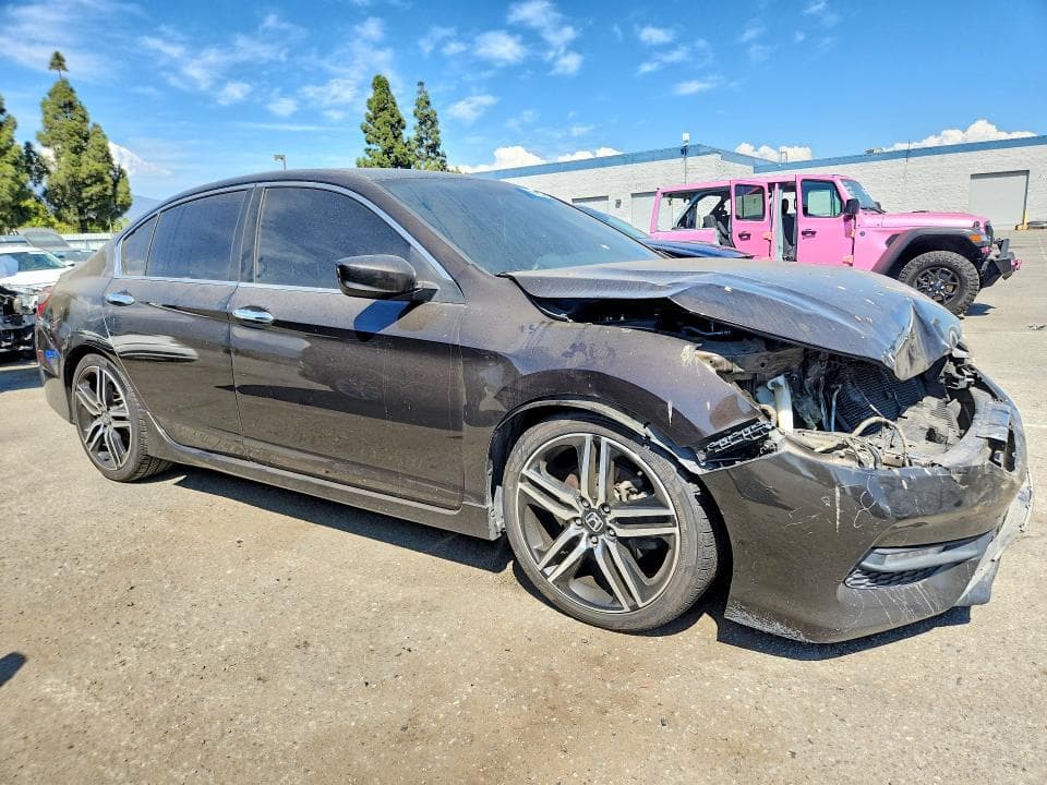 2017 HONDA ACCORD SPORT 4