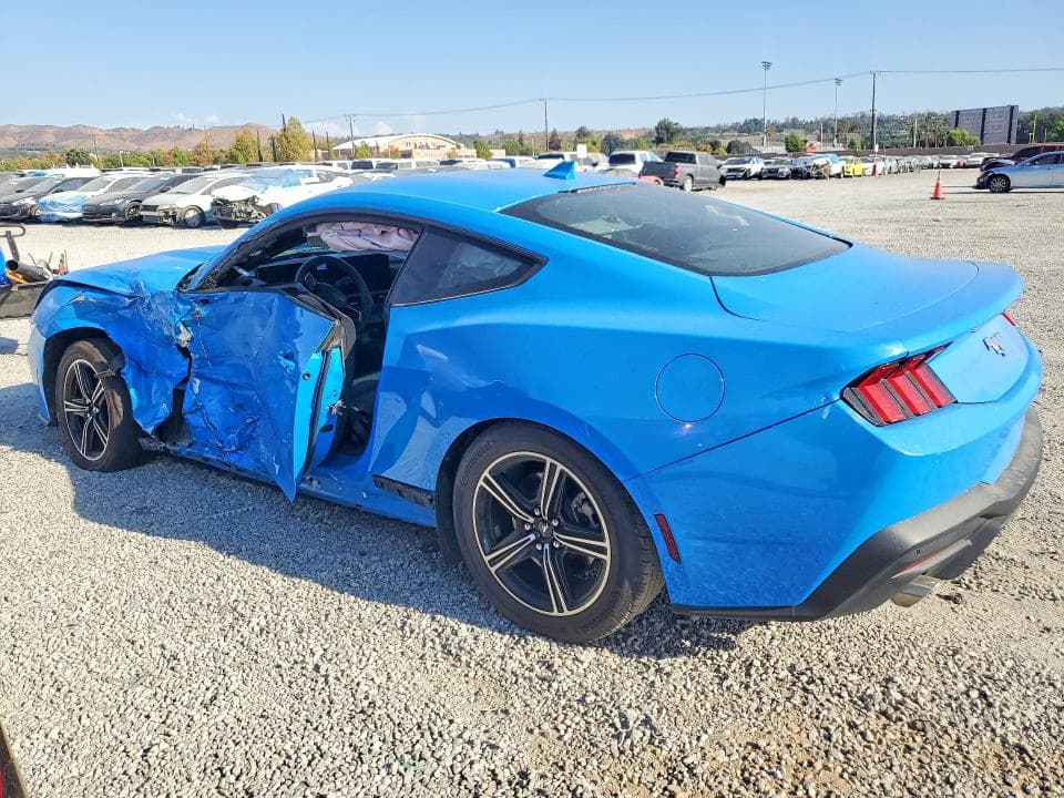 2024 FORD MUSTANG 2