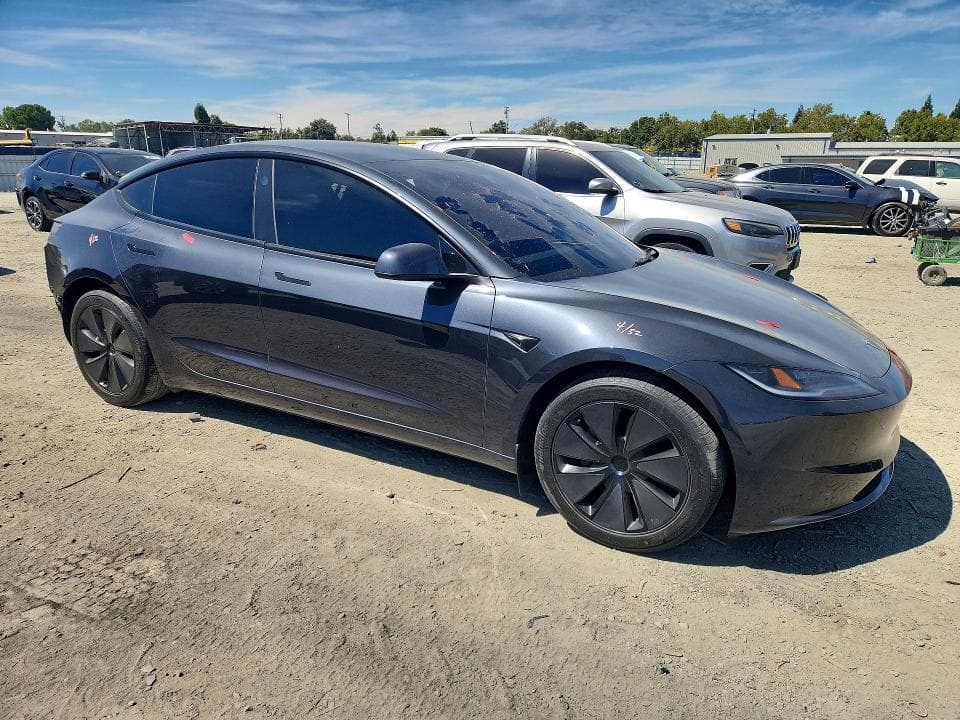 2024 TESLA MODEL 3 4