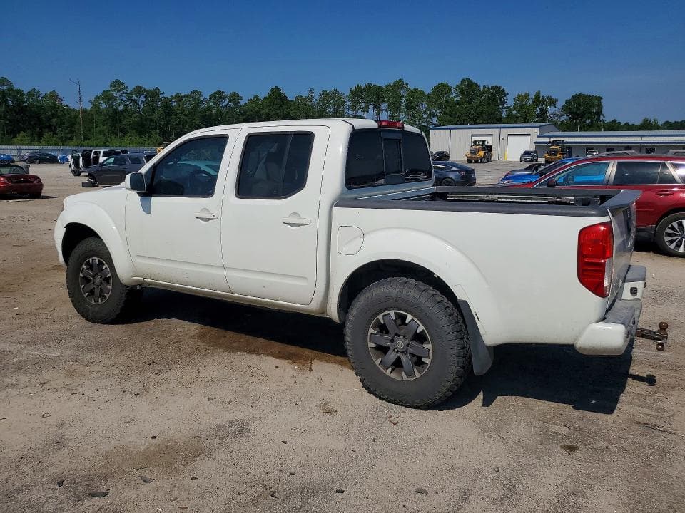 2017 NISSAN FRONTIER PRO-4X 2