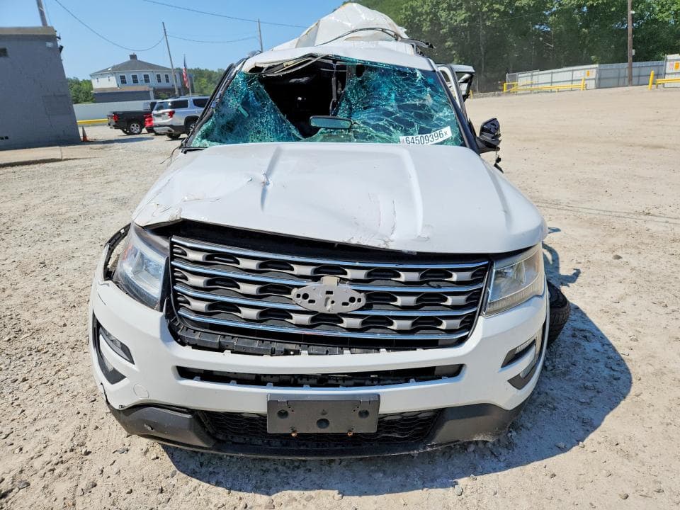 2017 FORD EXPLORER XLT 5