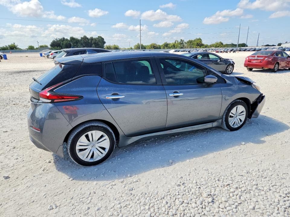 2024 NISSAN LEAF S 3