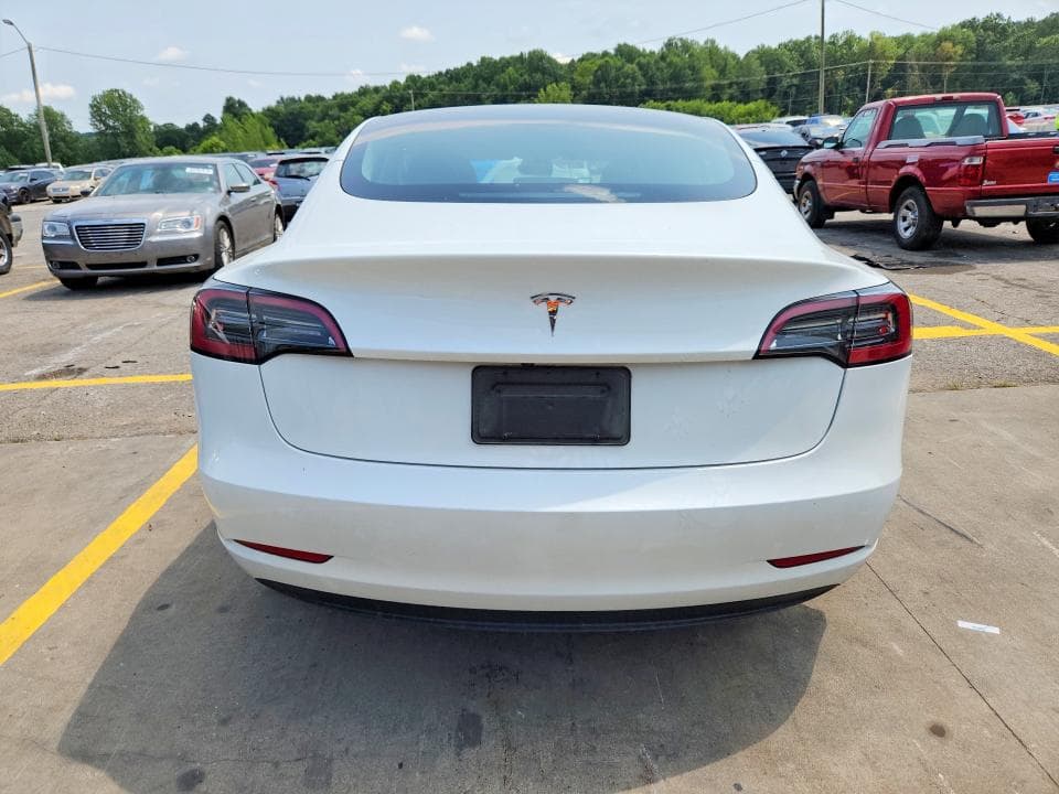 2023 TESLA MODEL 3 6