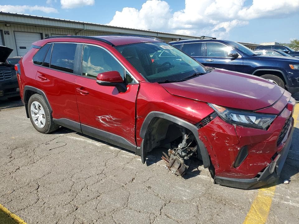 2019 TOYOTA RAV4 LE 4