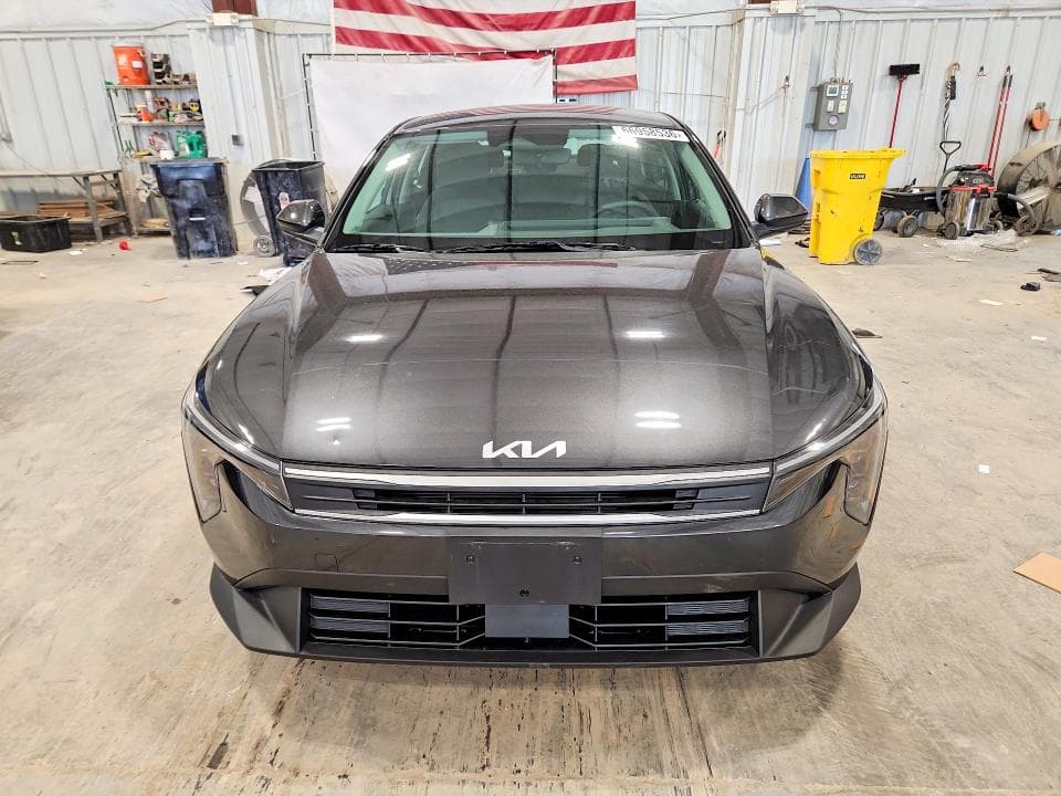 2025 KIA K4 LXS 5