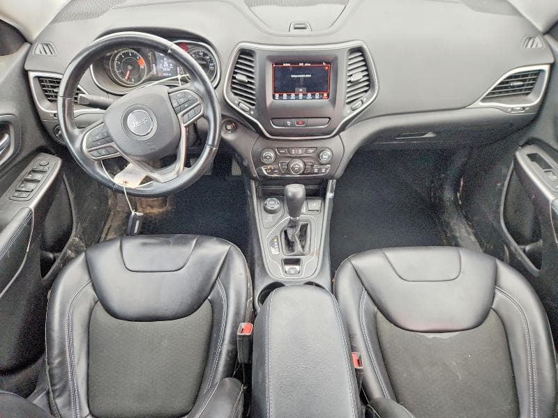 2019 JEEP CHEROKEE LATITUDE PLUS 8