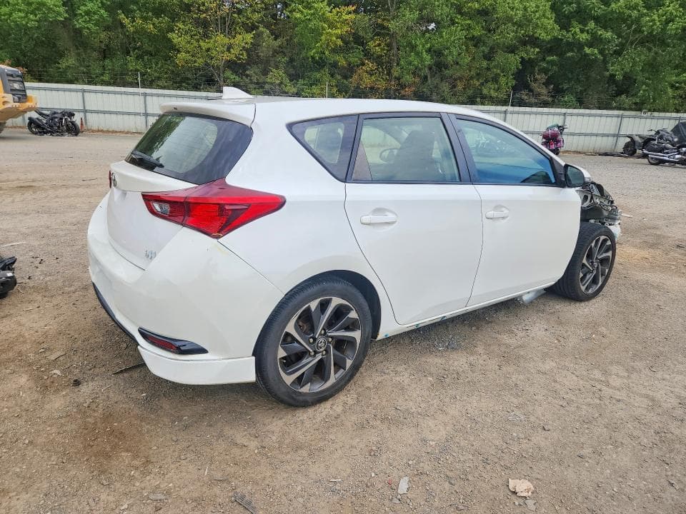 2017 TOYOTA COROLLA IM BASE 3