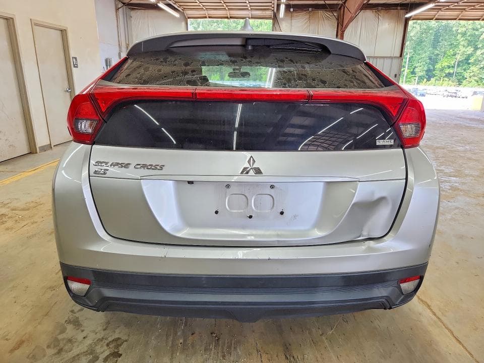 2020 MITSUBISHI ECLIPSE CROSS ES 6