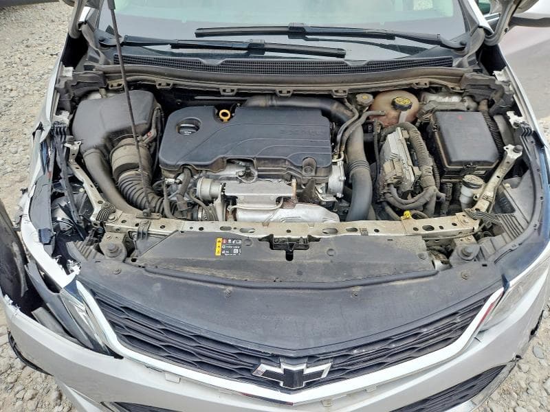 2018 CHEVROLET CRUZE LT 11