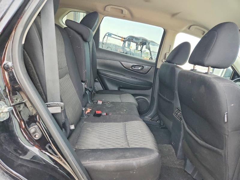 2019 NISSAN ROGUE SV 10