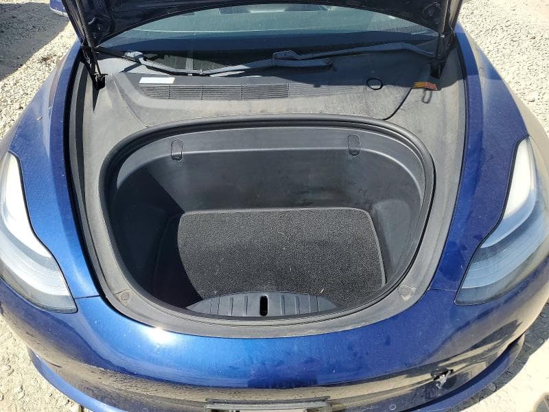 2018 TESLA MODEL 3 11