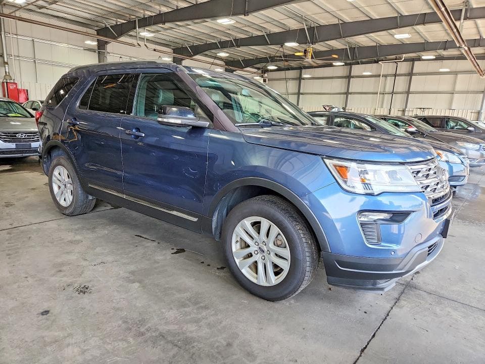 2018 FORD EXPLORER XLT 4