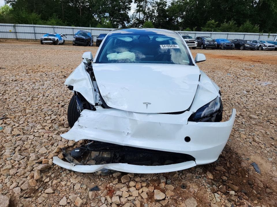 2025 TESLA MODEL 3 5