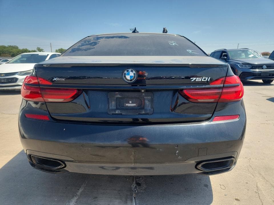 2019 BMW 750 XI 6