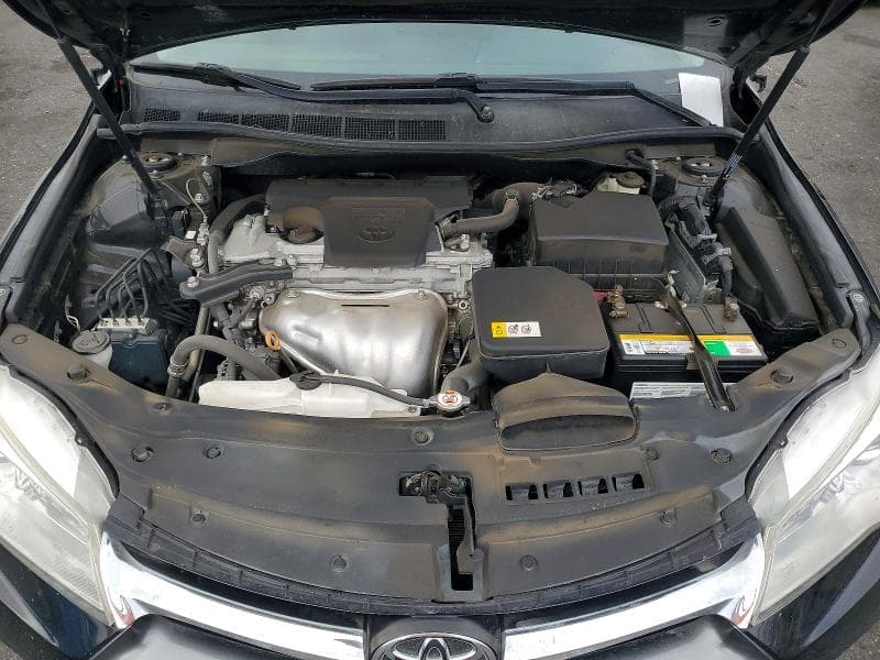 2017 TOYOTA CAMRY LE 11