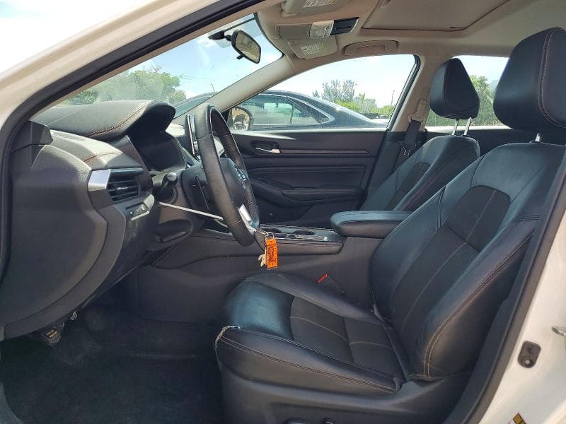 2019 NISSAN ALTIMA SR 7