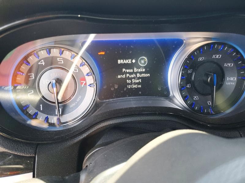 2017 CHRYSLER 300 S 9