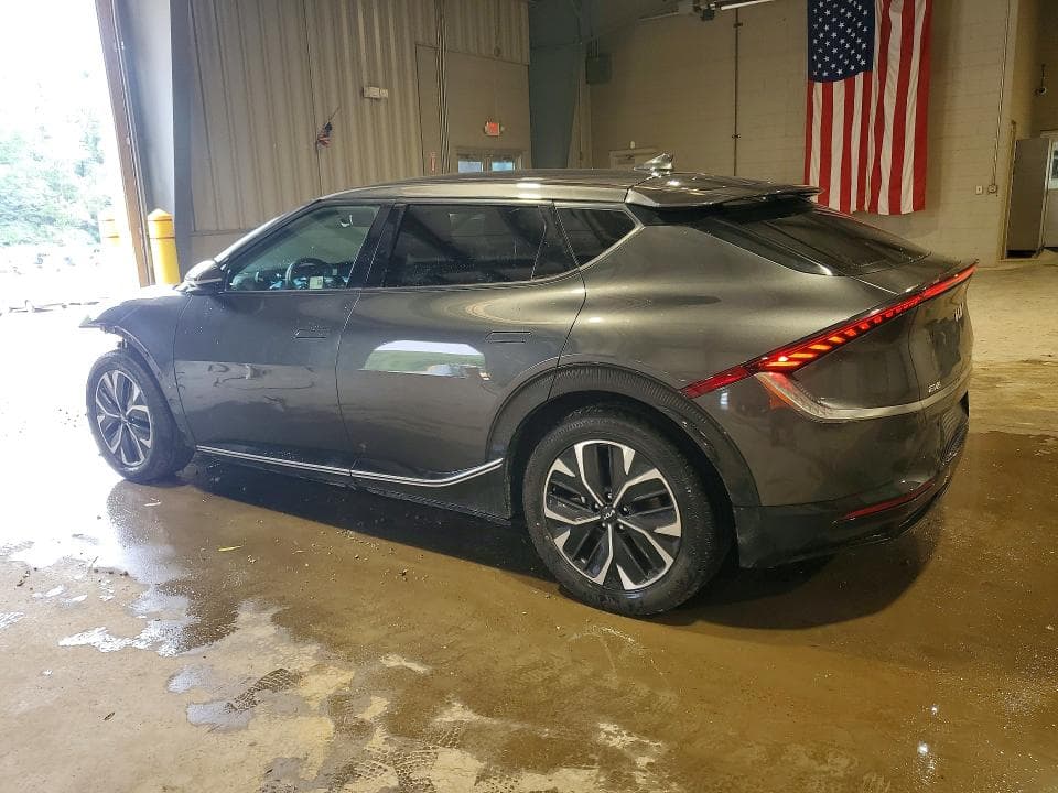 2023 KIA EV6 WIND 2