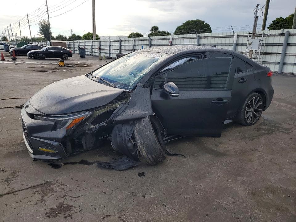 2020 TOYOTA COROLLA SE - 1