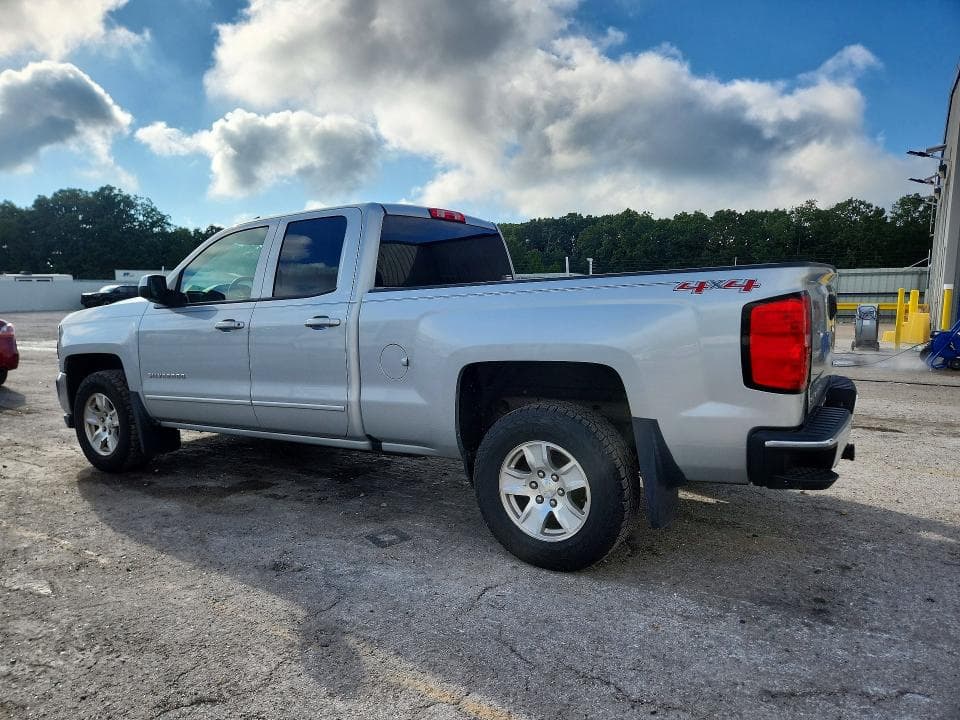 2017 CHEVROLET SILVERADO K1500 LT 2