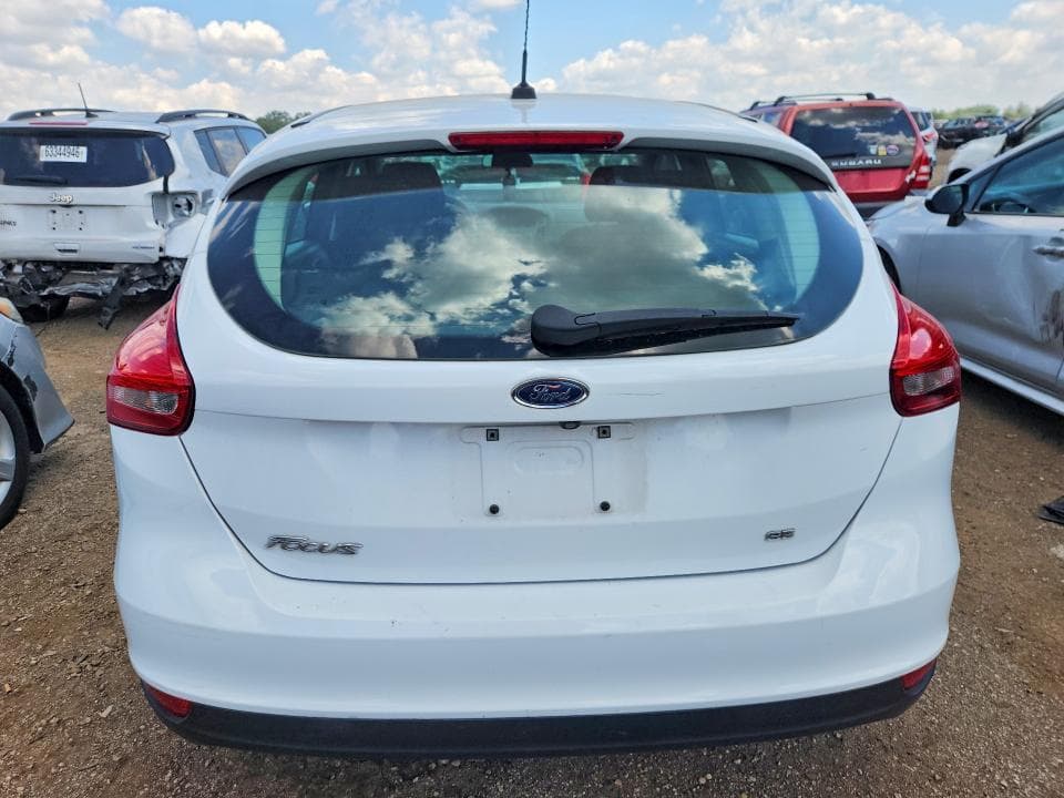 2018 FORD FOCUS SE 6