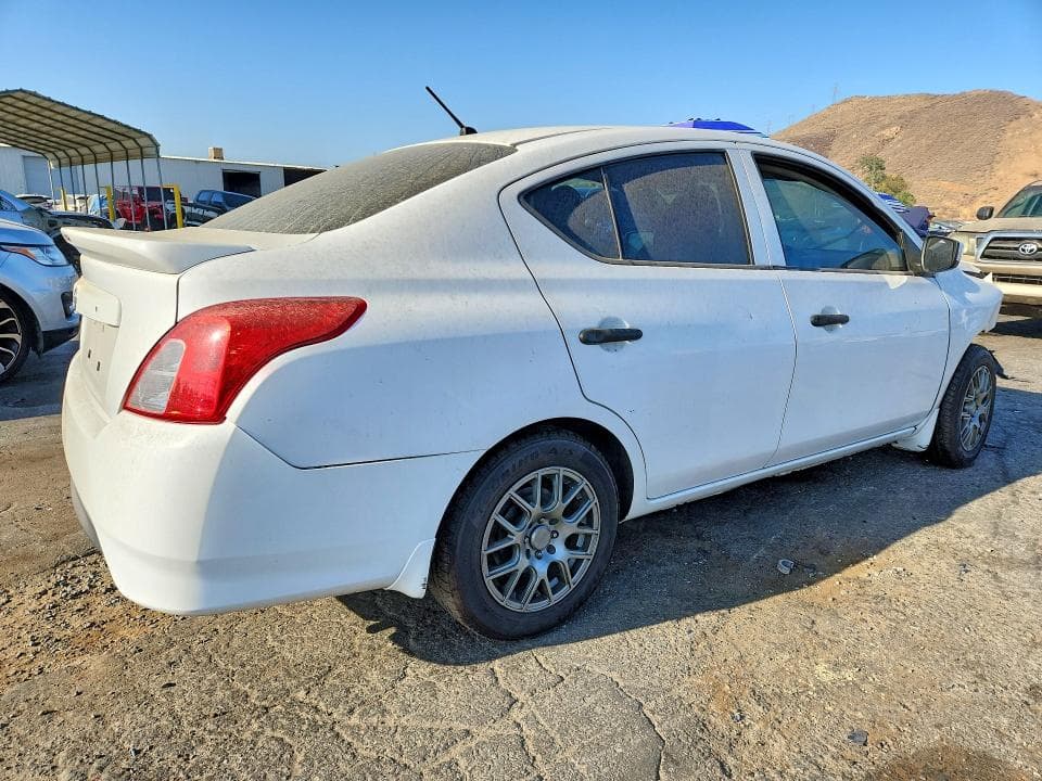 2018 NISSAN VERSA S PLUS 3