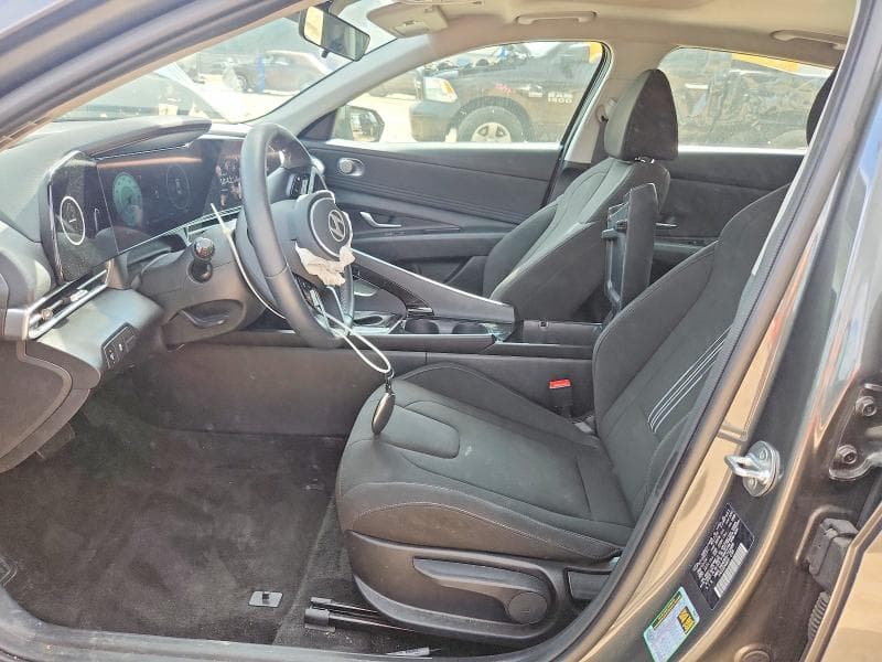 2024 HYUNDAI ELANTRA SEL 7